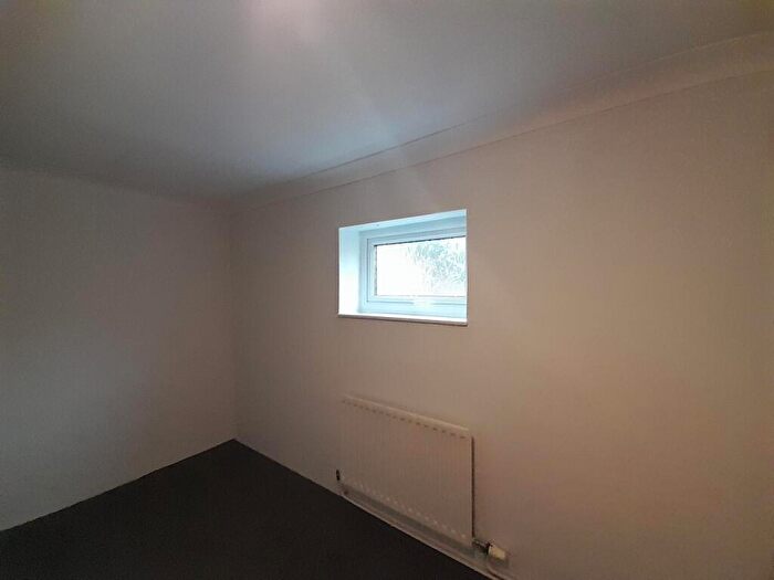 2 Bedroom Cottage To Rent In West End Place, Ingham, Lincoln, LN1