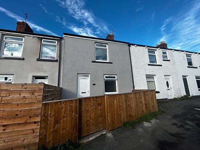 2 Bedroom House To Rent In Newcastle Terrace, Framwellgate Moor, DH1