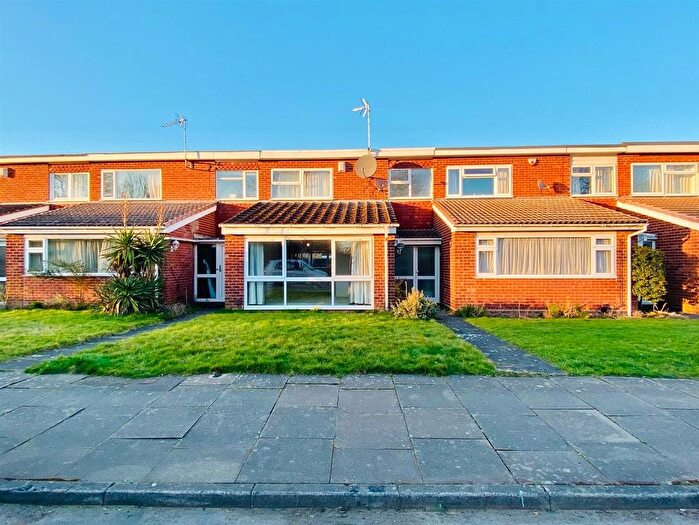 3 Bedroom Terraced House To Rent In Farber Road, Walsgrave-On-Sowe, Coventry, CV2