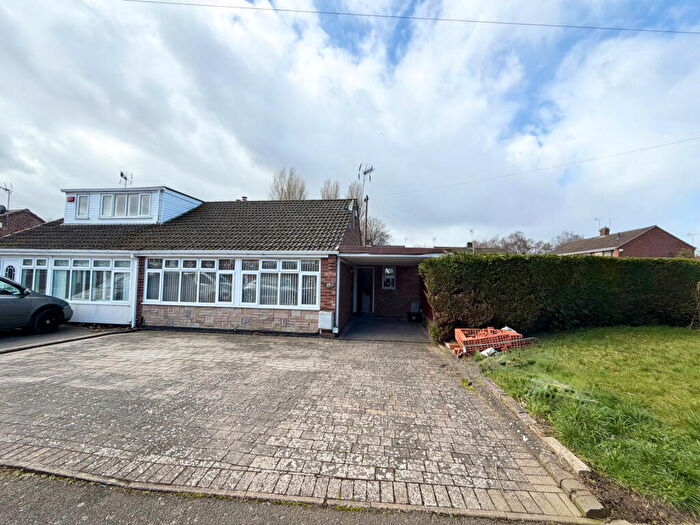 2 Bedroom Semi-Detached Bungalow For Sale In Lynbrook Close, Netherton, Dudley, DY2