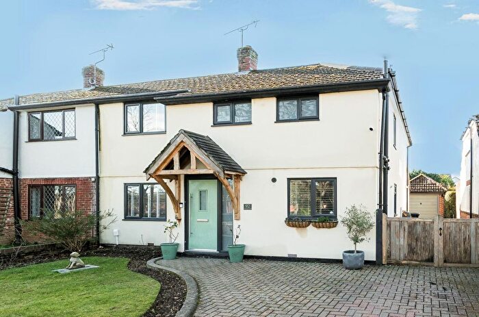 4 Bedroom Semi Detached House For Sale In Hursley Road, Chandlers Ford, SO53