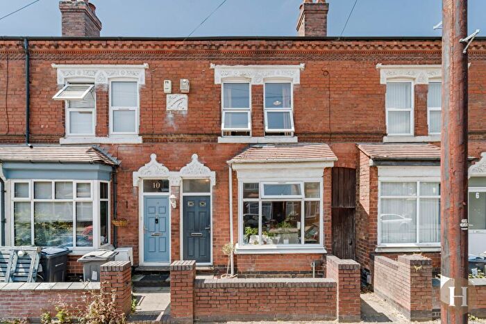 3 Bedroom Terraced House For Sale In Fashoda Road, Selly Park, B29
