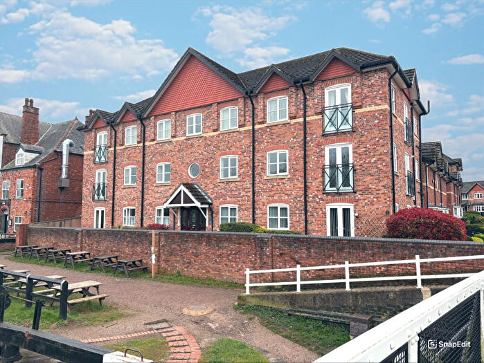 2 Bedroom Apartment For Sale In Harbutts Court, Middlewich, CW10