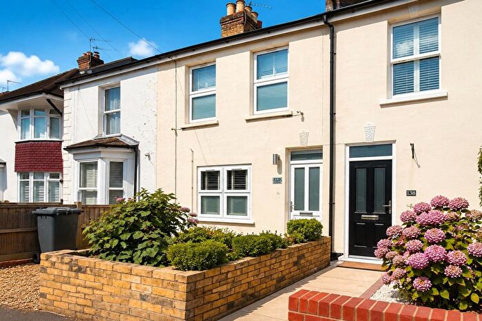 3 Bedroom Terraced House For Sale In Wendover Road, Staines-Upon-Thames, TW18