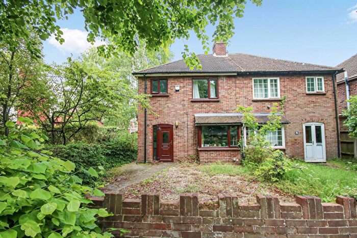 3 Bedroom Semi Detached House For Sale In Bowthorpe Road, Norwich, NR5