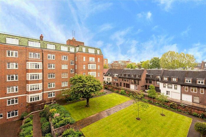 Studio To Rent In Chatsworth Court, Pembroke Road, Kensington, London, W8