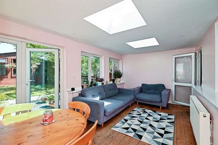 3 Bedroom Semi Detached House For Sale In St. Barts Road, Sandwich, CT13