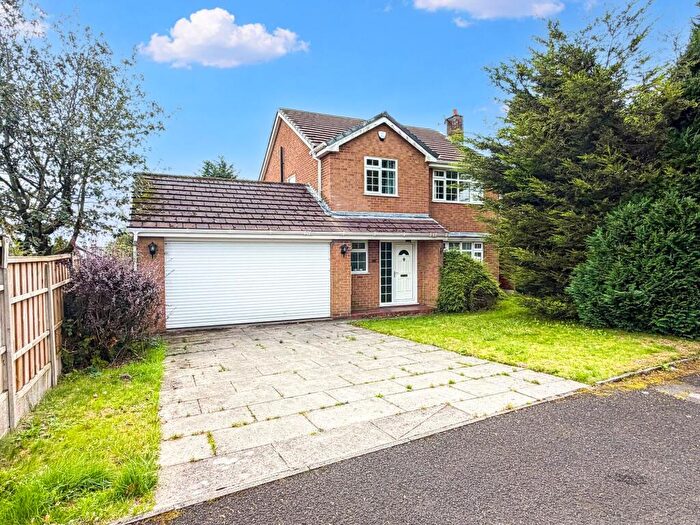 4 Bedroom Detached House For Sale In Hunt Fold Drive, Greenmount, BL8