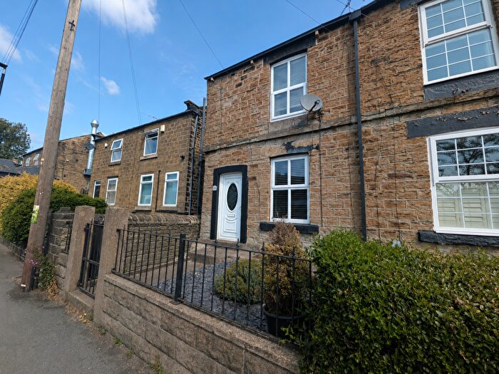 3 Bedroom End Of Terrace House For Sale In Burncross Road, Sheffield, South Yorkshire, S35