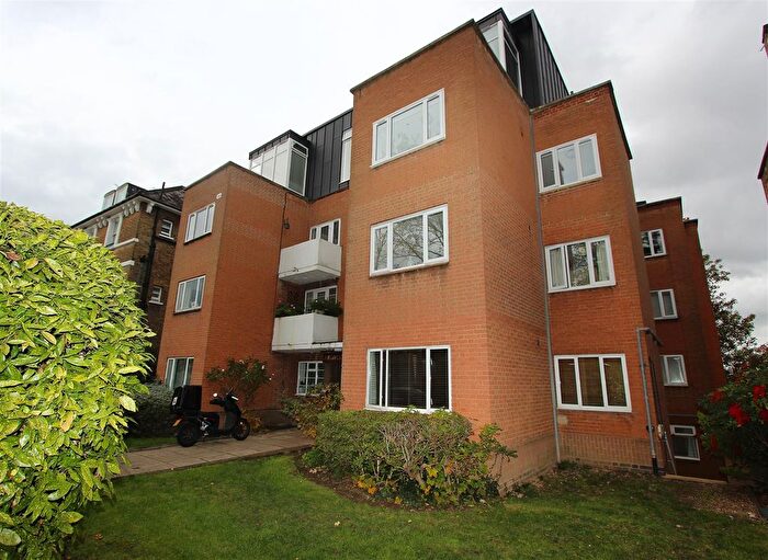 1 Bedroom Flat To Rent In Crescent Road, Crouch End, N8