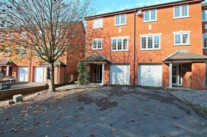 3 Bedroom Terraced House To Rent In Stalybridge Close, Park Gate, Southampton, SO31