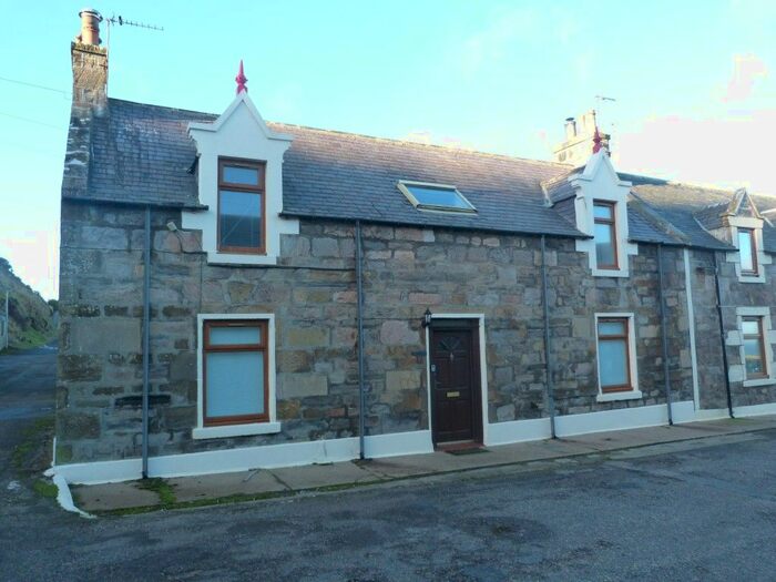 3 Bedroom Semi-Detached House To Rent In Craigenroan Place, Buckie, AB56