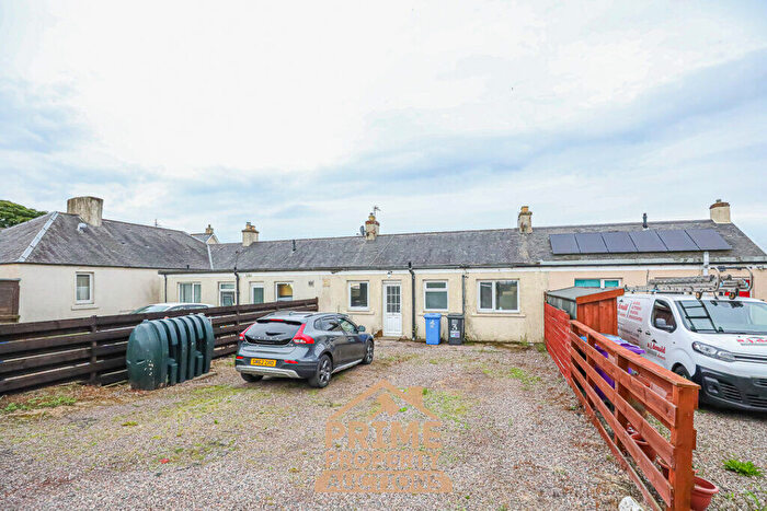 2 Bedroom Terraced Bungalow For Sale In Newbigging Farm Cottages, Montrose, Angus, DD10