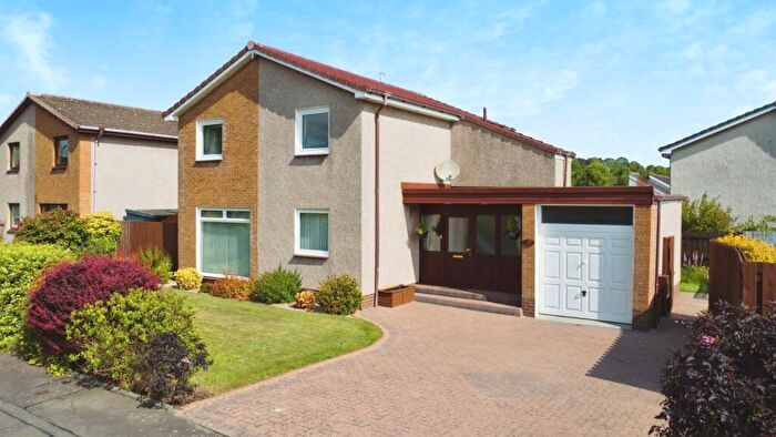 5 Bedroom Detached House For Sale In The Wynd, Dalgety Bay, Dunfermline, Fife, KY11