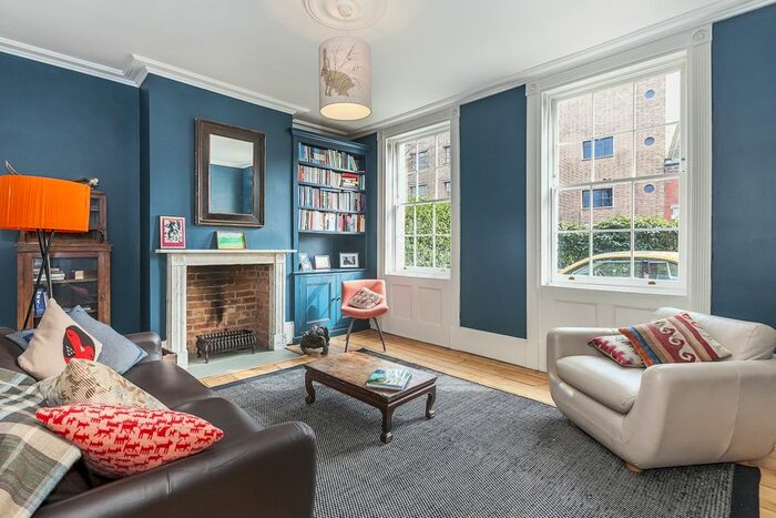 4 Bedroom Semi-Detached House To Rent In Greenwich High Road, London, SE10