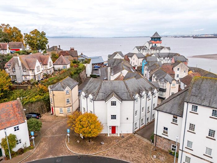 2 Bedroom Apartment For Sale In Eastcliff, Portishead, Bristol, Somerset, BS20
