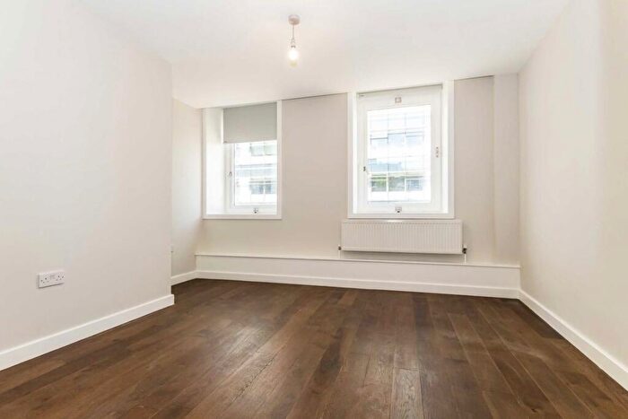 2 Bedroom Flat To Rent In Little Somerset Street, Aldgate, E1