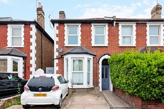 2 Bedroom Flat For Sale In Alexandra Road, Wimbledon, SW19