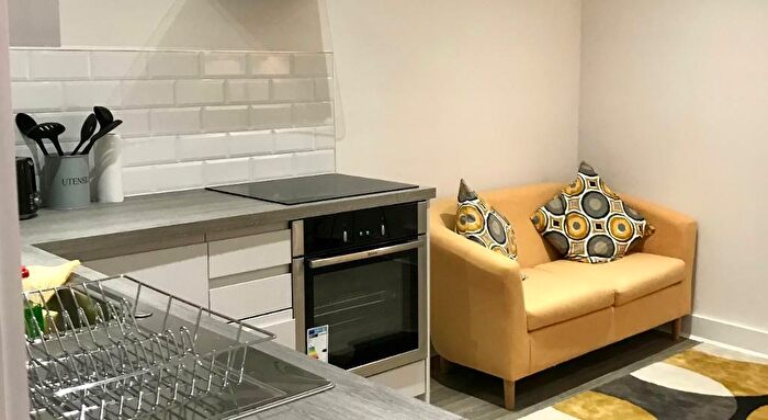 1 Bedroom Flat To Rent In Market Place, Stockport, SK1