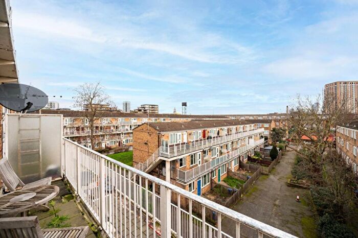 1 Bedroom House For Sale In Woolstaplers Way, Bermondsey, London, SE16