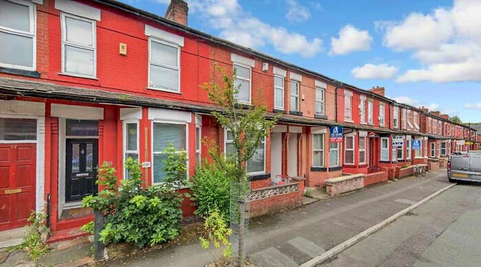 6 Bedroom Terraced House To Rent In Cawdor Road, Manchester, M14