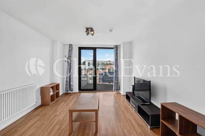 1 Bedroom Flat To Rent In Thomas Frye Court, High Street, Stratford, London, E15