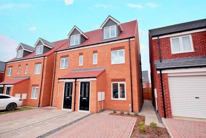 3 Bedroom Property To Rent In Leamside Way, Durham, DH6
