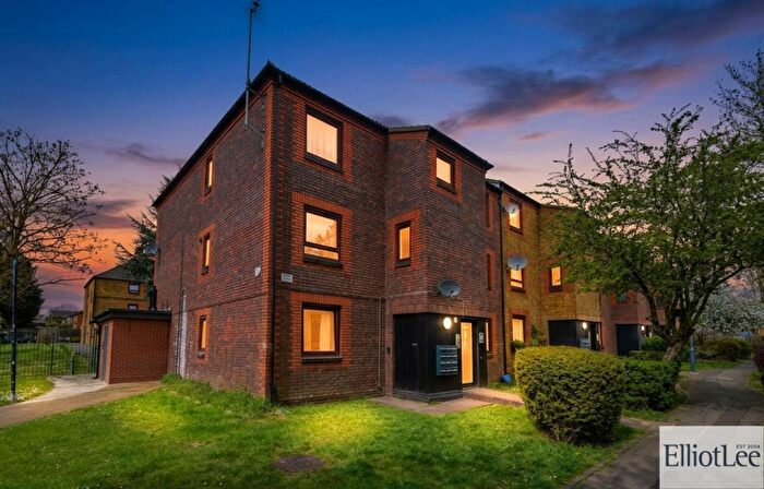 1 Bedroom Apartment To Rent In Hartington Close, Harrow, HA1