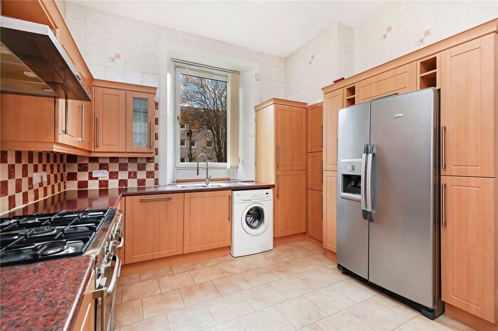 2 Bedroom Flat For Sale In Circus Drive, Dennistoun, Glasgow, G31