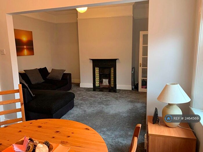 3 Bedroom Flat To Rent In Sandringham Road, Gosforth, Newcastle Upon Tyne, NE3