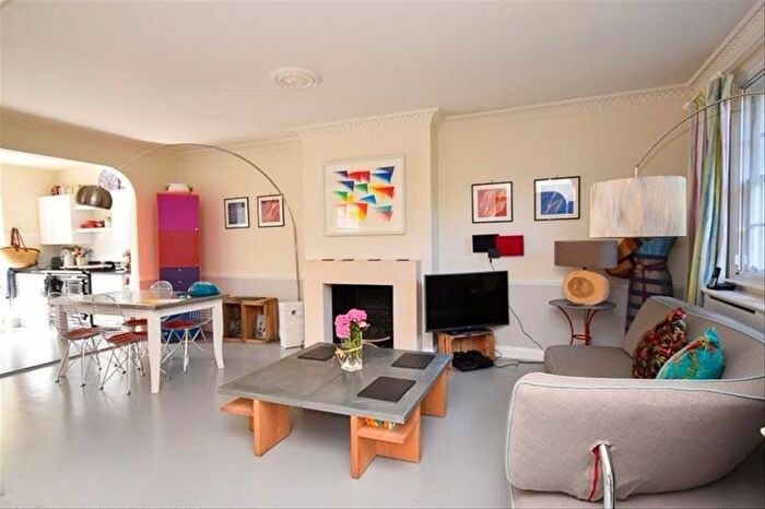 4 Bedroom Semi-Detached House To Rent In Church Road, Wimbledon Village, SW19