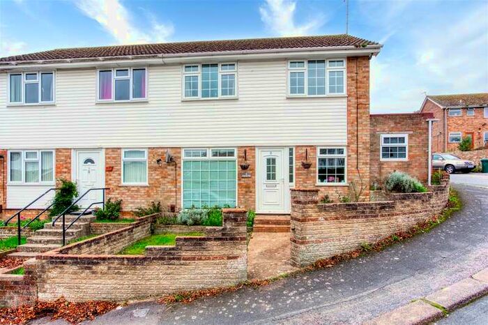 3 Bedroom House To Rent In Catherine Vale, Brighton, BN2