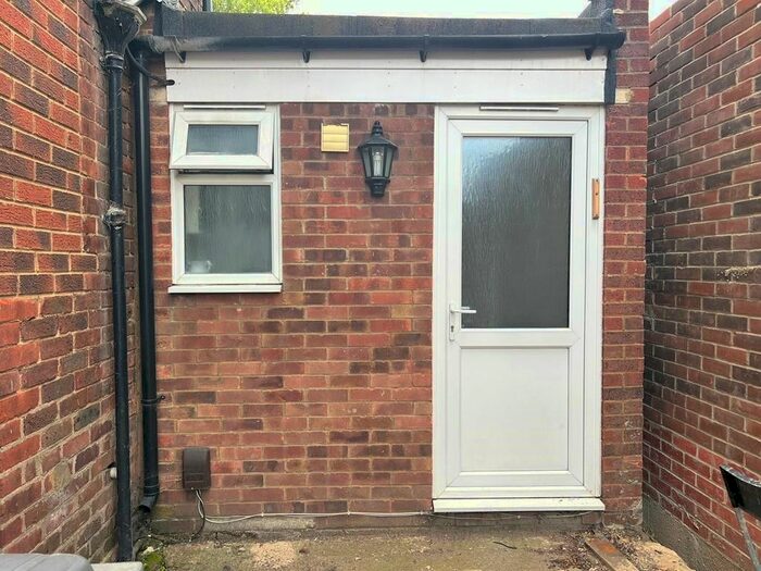 1 Bedroom Flat To Rent In Broadhurst Avenue, Edgware, HA8