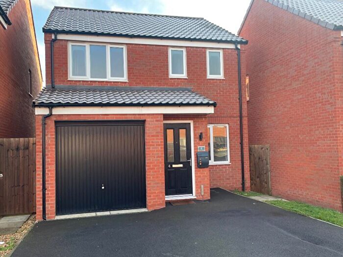 3 Bedroom Detached House To Rent In Brutus Close, Peterborough, Cambridgeshire, PE2