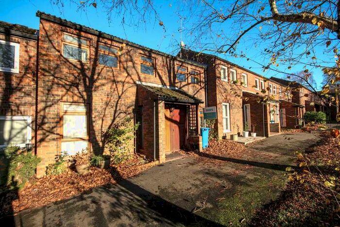 3 Bedroom Terraced House To Rent In Kimberley, Bracknell, RG12