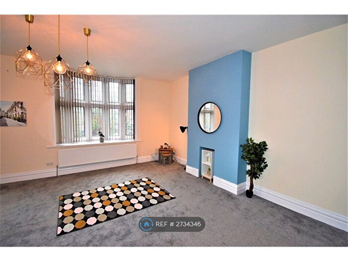 2 Bedroom Flat To Rent In Birkdale, Southport, PR8