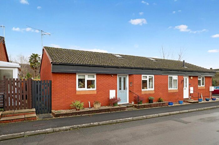 2 Bedroom Semi-Detached Bungalow For Sale In Summerlands, Backwell, BS48