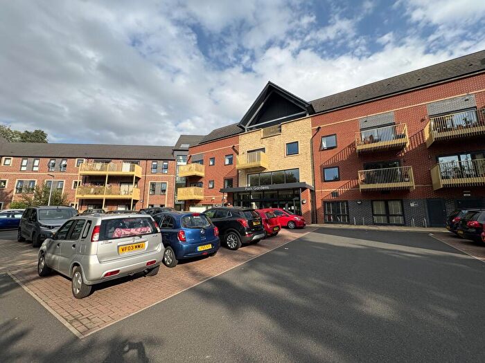 1 Bedroom Apartment For Sale In Park Gardens Bath Road Banbury, OX16