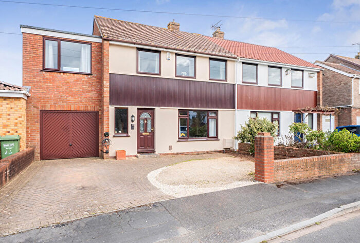 4 Bedroom Semi-Detached House For Sale In Bourne Close, Winterbourne, Bristol, Gloucestershire, BS36