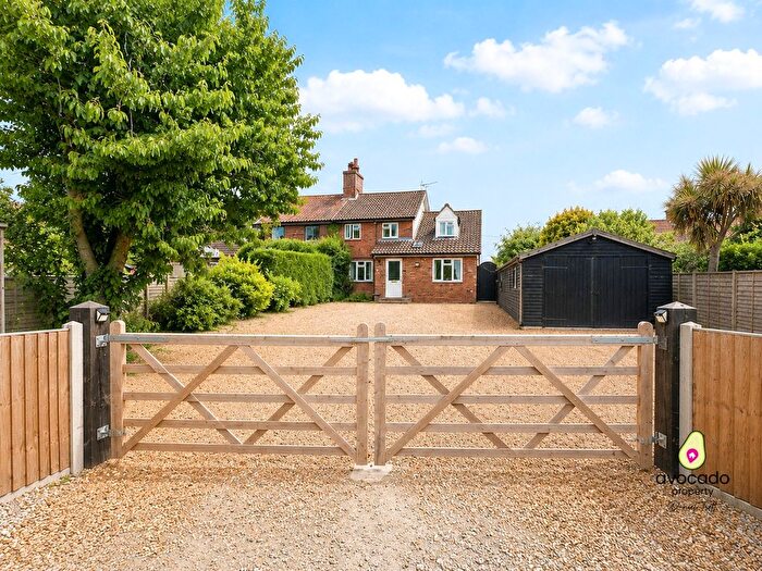 4 Bedroom Semi Detached House For Sale In Low Road, Hempstead, Norwich, Norfolk, NR12