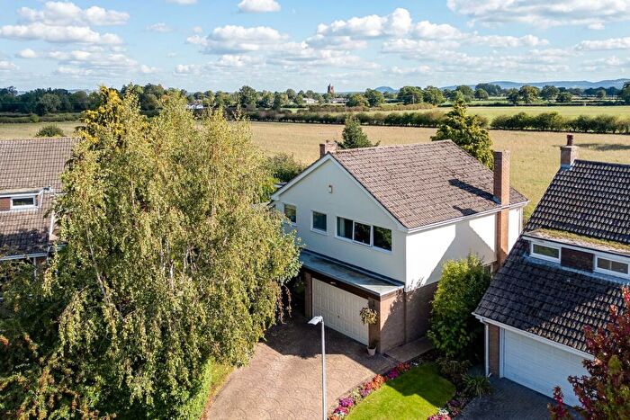 5 Bedroom Detached House For Sale In Millers Close, Waverton, CH3