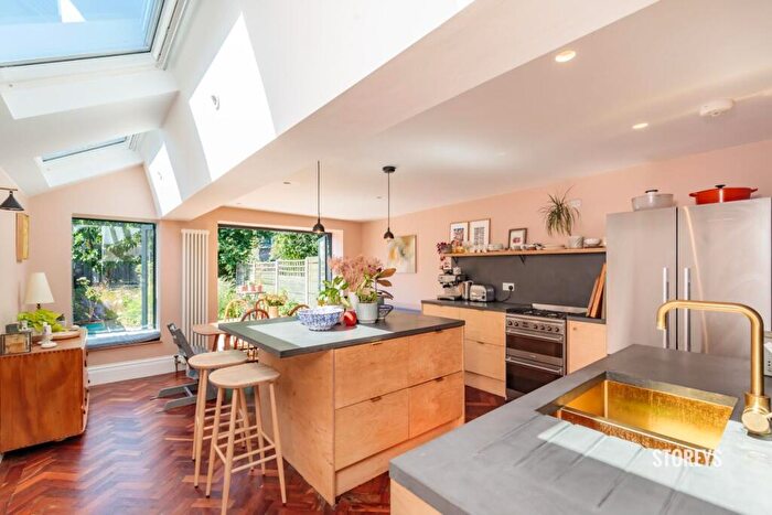 4 Bedroom Terraced House To Rent In Coopersale Road, Homerton, London, E9