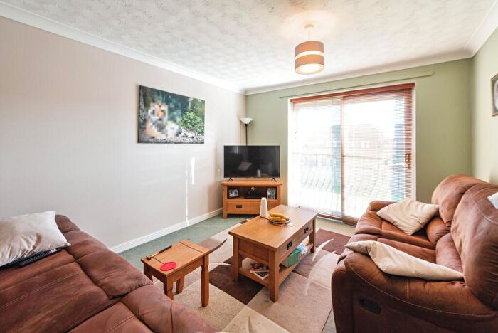 1 Bedroom Flat For Sale In Hulton Close, Southampton, Hampshire, SO19