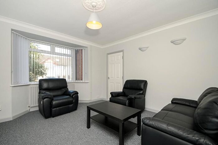 4 Bedroom Semi-Detached House To Rent In Bailey Road, Hmo Ready, OX4
