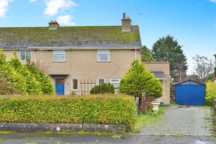 3 Bedroom Semi Detached House For Sale In Church Close, Wicken, Milton Keynes, MK19