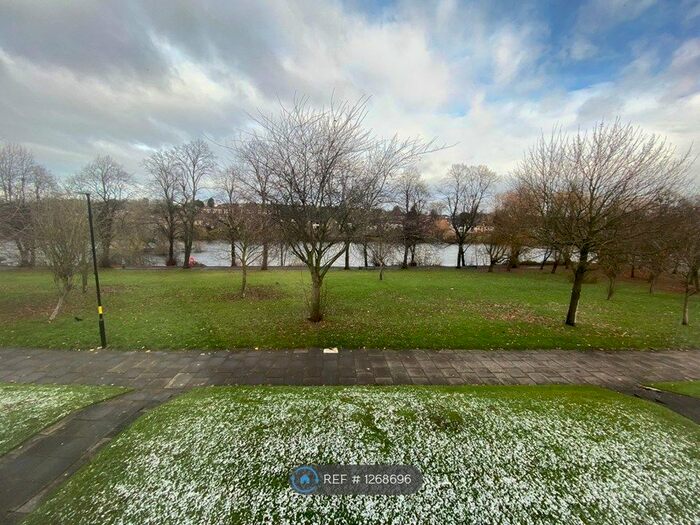 2 Bedroom Flat To Rent In Lakeside Walk, Birmingham B23