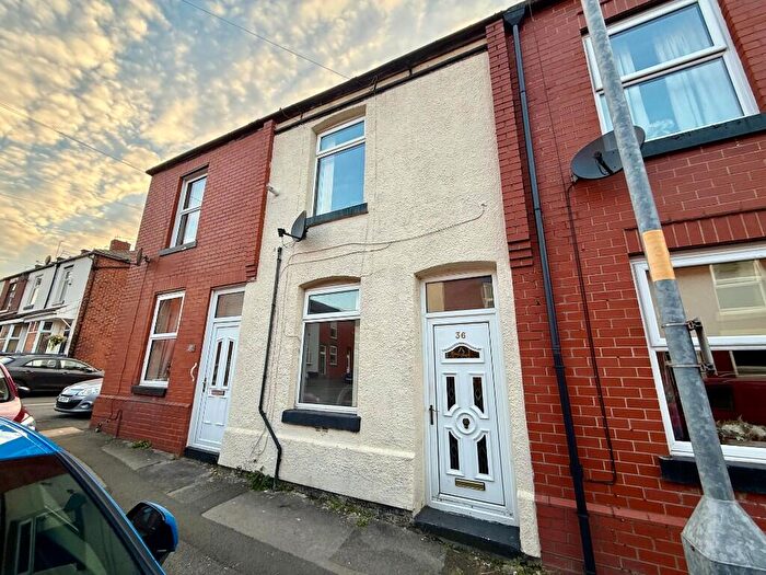 2 Bedroom Terraced House To Rent In Haughton Street, Hyde, Greater Manchester, SK14