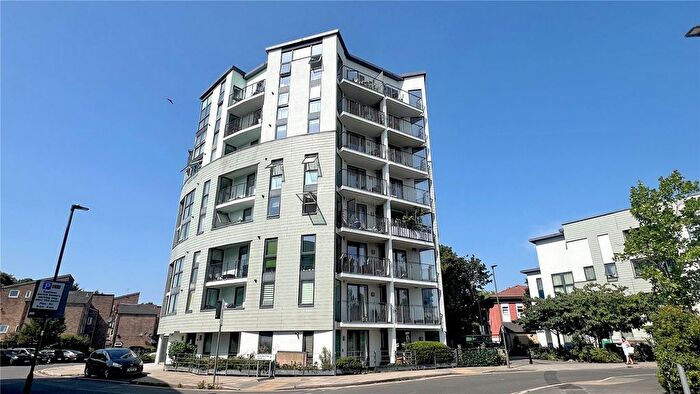 2 Bedroom Flat To Rent In Butterfly Court, NW9