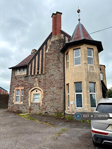 2 Bedroom Flat To Rent In Leahurst, Bristol, BS15