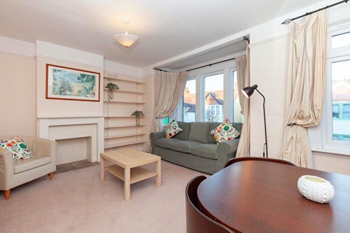 1 Bedroom Apartment To Rent In Stile Road, Headington, OX3